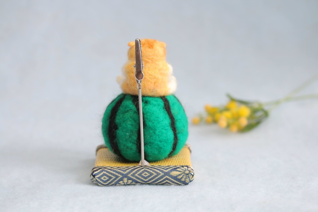 【スイカ猫太郎(茶白猫1号)】