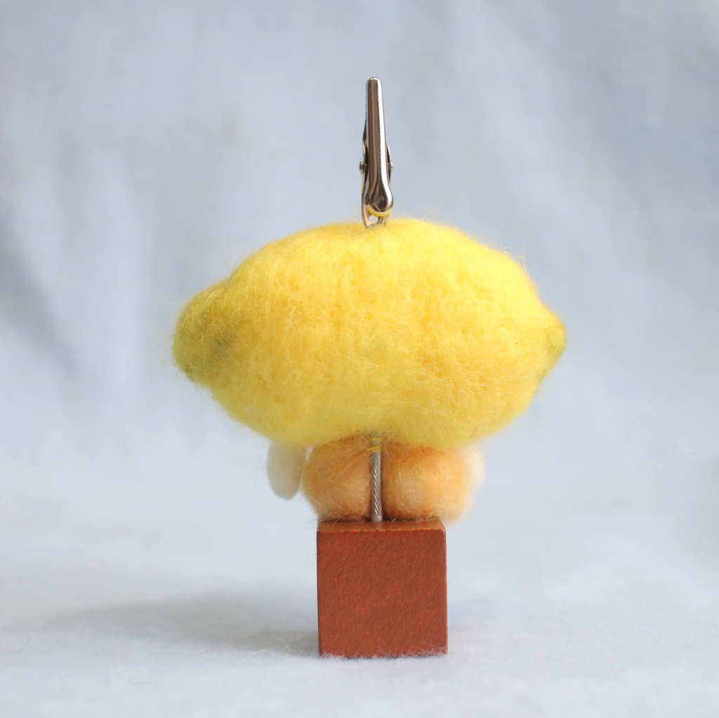 【ねこレモン(茶白猫)】