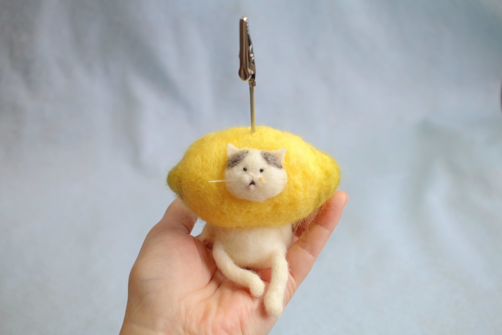 【ねこレモン(サバ白猫)】