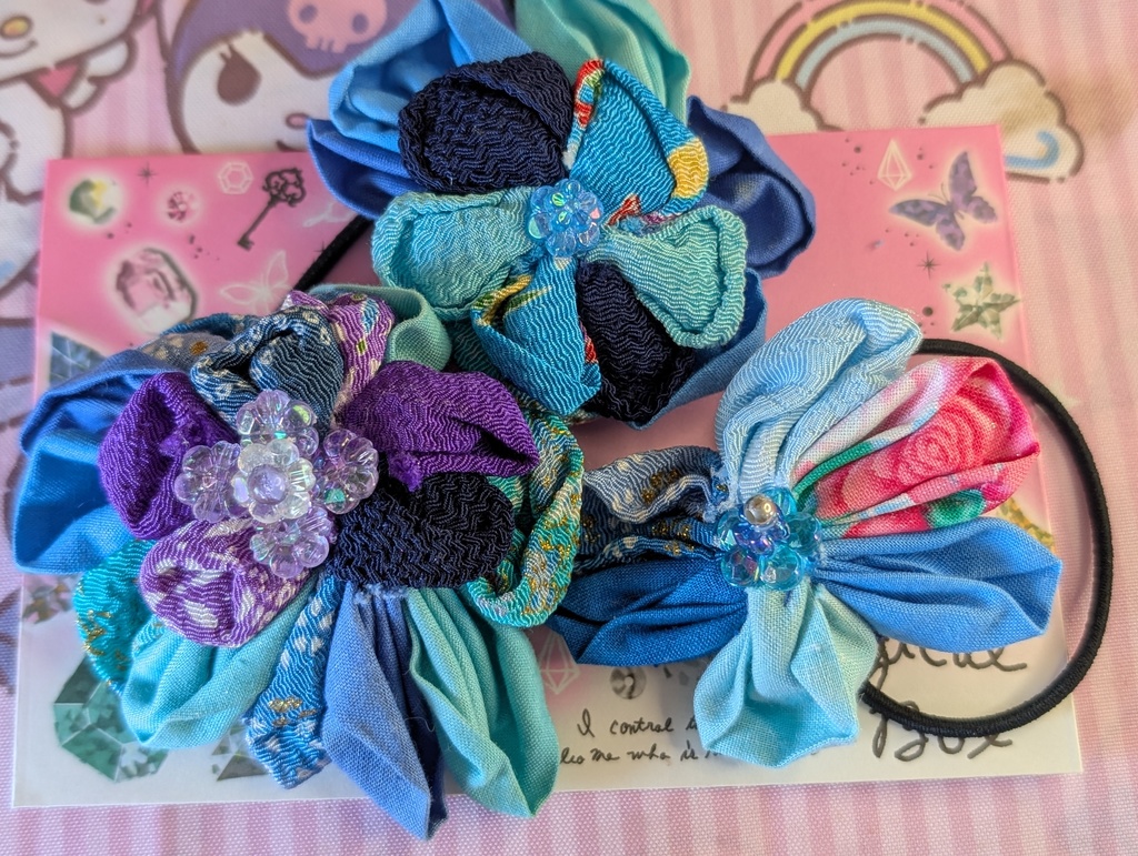 橅和(かたより)シリーズ★【水恋の紫陽花(すいれんのあじさい)】つまみ細工 ヘアゴム3点セット