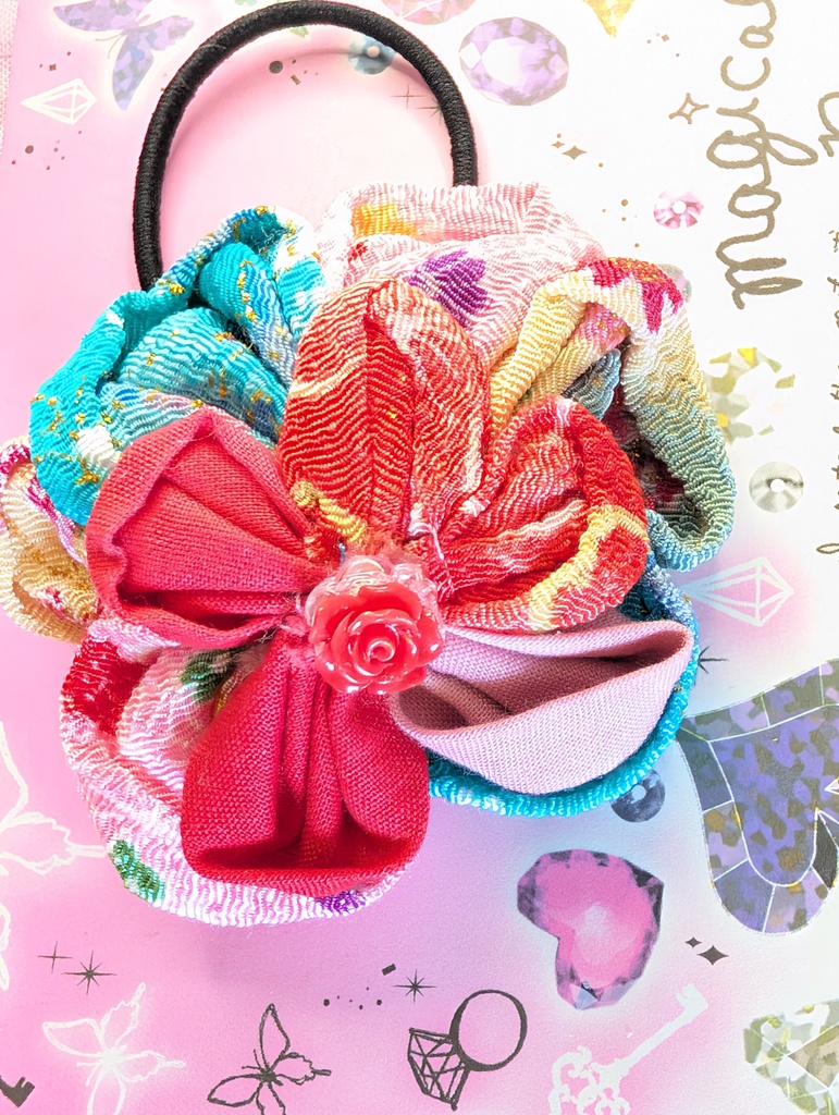 撫和（かたより）シリーズ★【万葉 彩華（まんようさいか）】つまみ細工 ヘアゴム