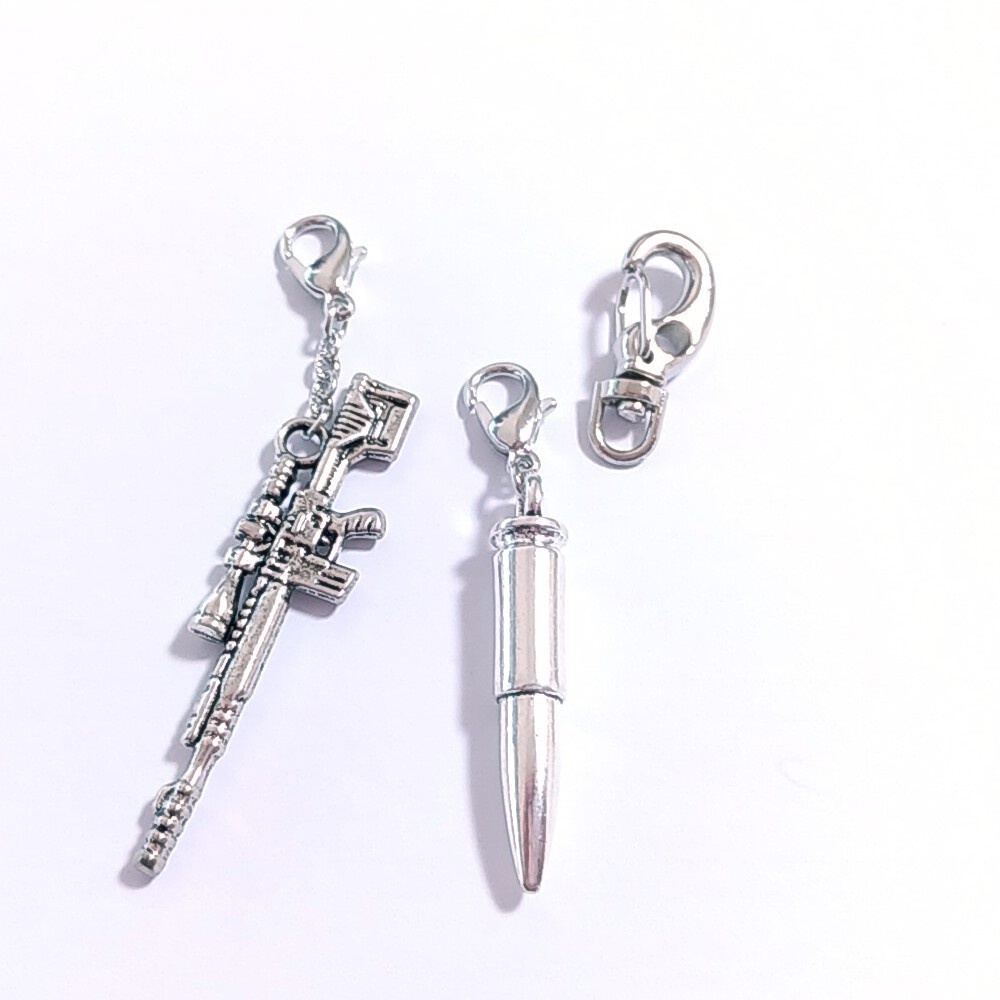 スナイパーライフル*ピアス/イヤリング/ネックレス/チャーム