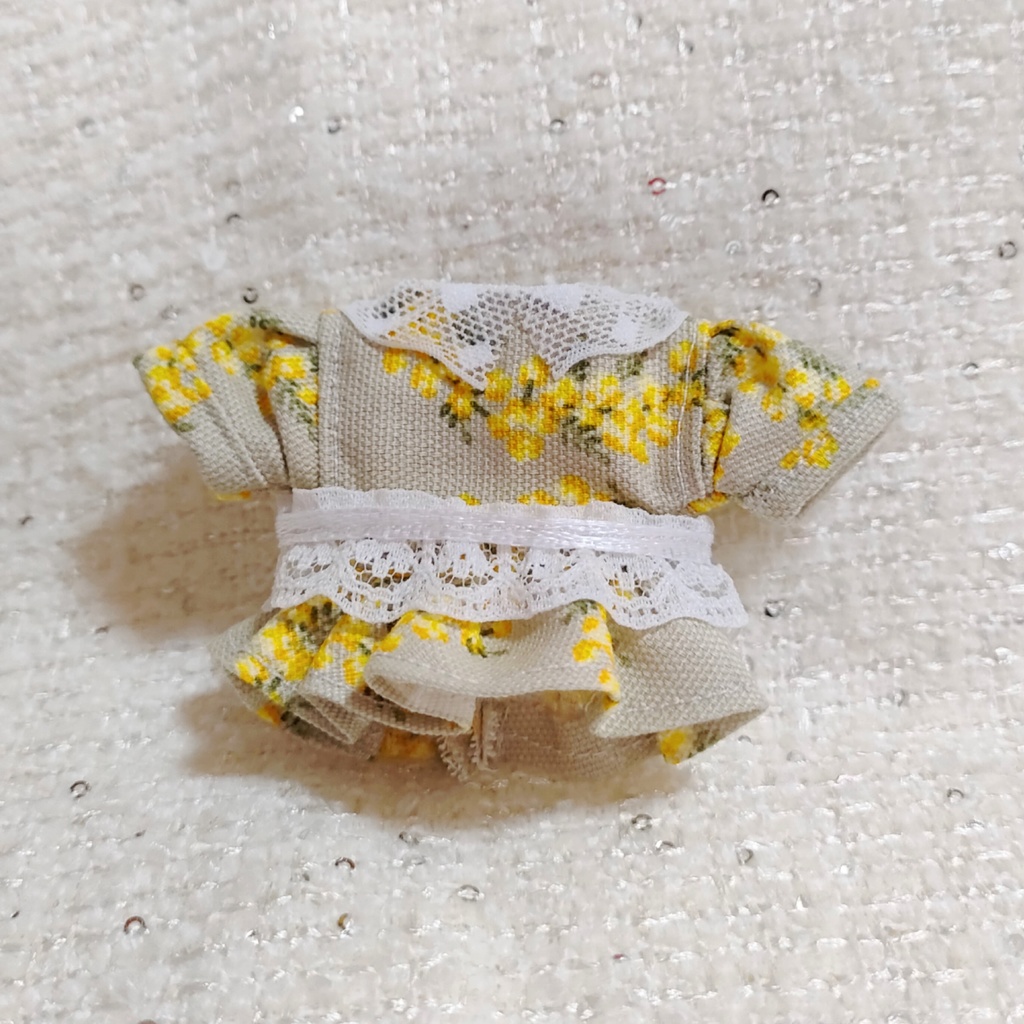 ミモザのエプロンドレス