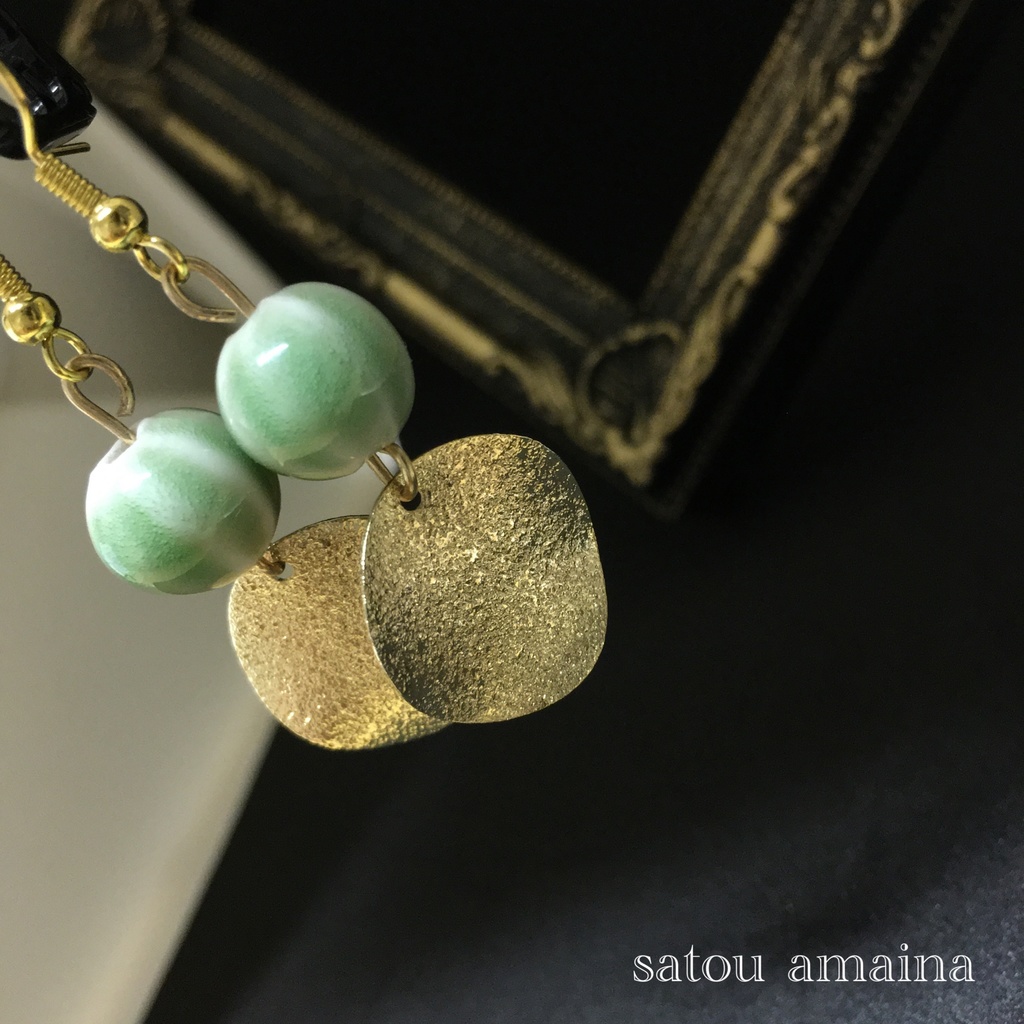 膝丸モチーフピアス