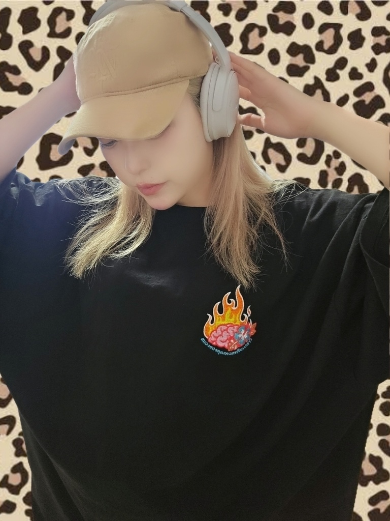 🧠脳みそ焼けてる系Tシャツ【改】🌺