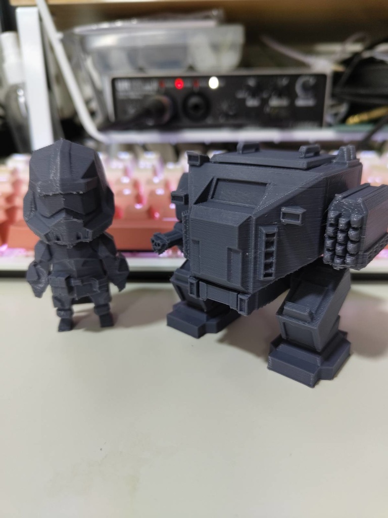 【無料配布】【3Dモデル】EXO-45 パトリオット・エクソスーツのちびキャラ【ヘルダイバー2】