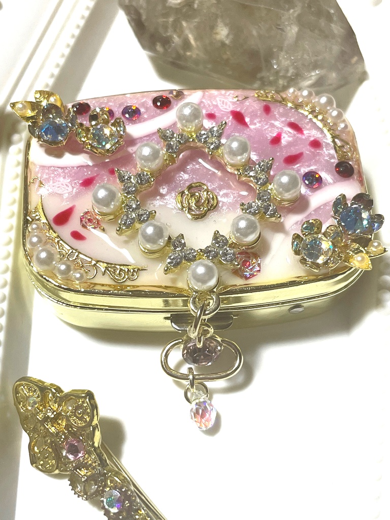 竜とそばかすの姫 belleイメージピルケース