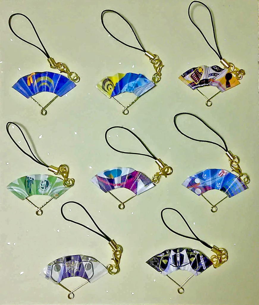 刀剣乱舞ミニ扇・ピアス ・イヤリング ・観賞用ストラップ