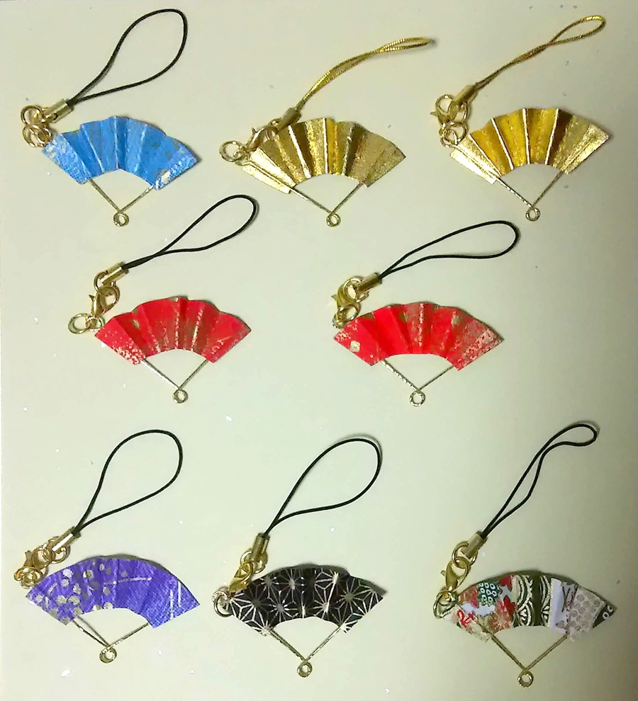 刀剣乱舞ミニ扇・ピアス ・イヤリング ・観賞用ストラップ