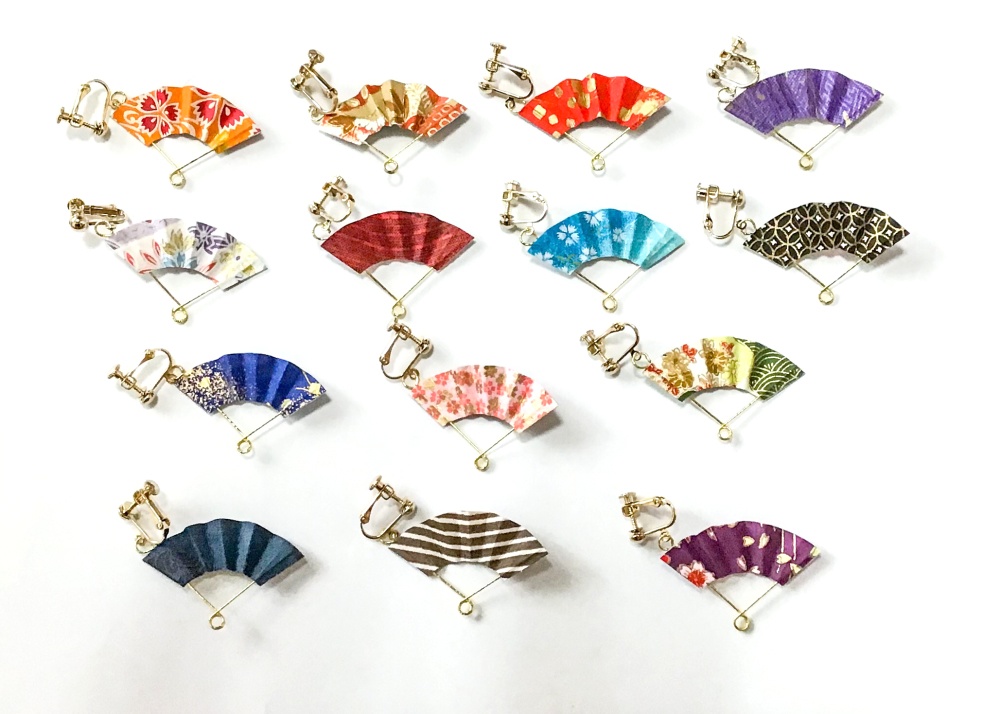 新作。刀剣乱舞ミニ扇・ピアス・イヤリング・観賞用ストラップ