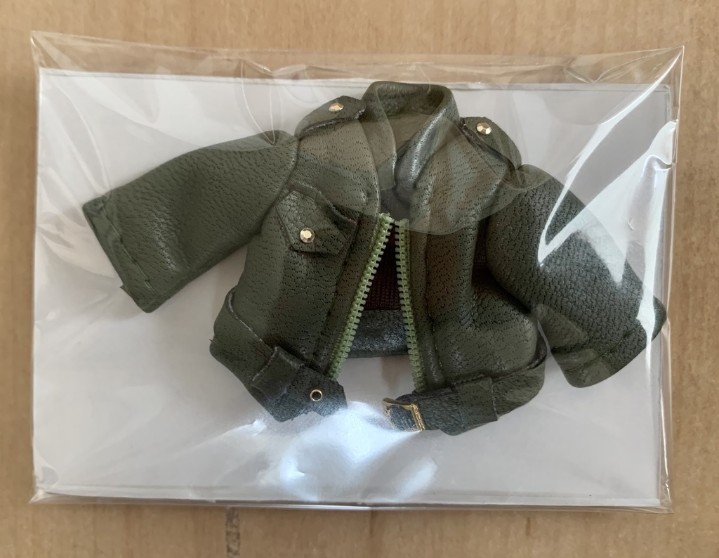 ねんどろいどどーるサイズ 革ジャン