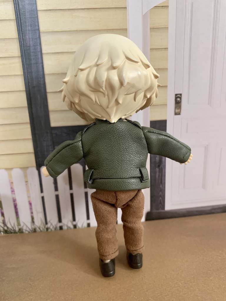 ねんどろいどどーるサイズ 革ジャン