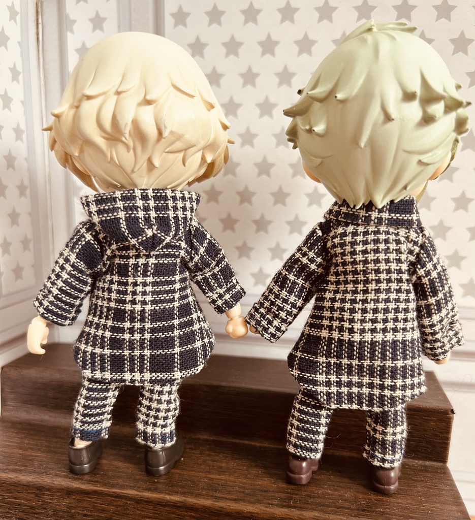 ねんどろどーるサイズ チェック柄セットアップ