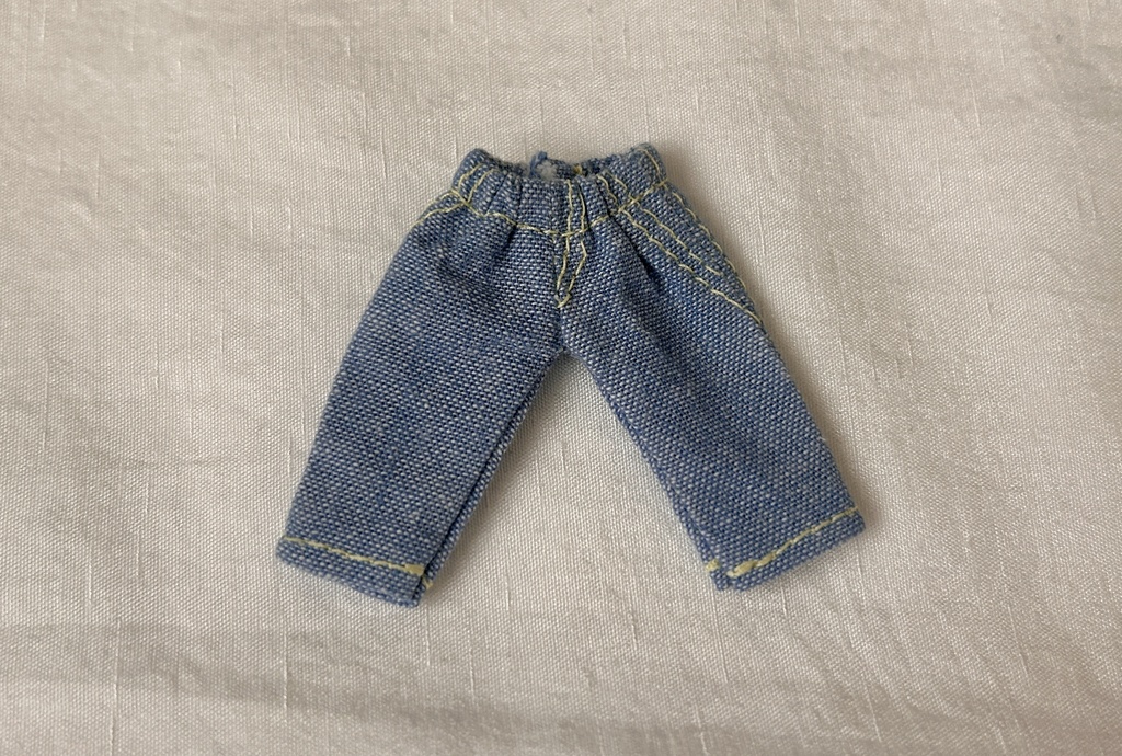 ねんどろいどどーるサイズ　デニムワイドパンツ