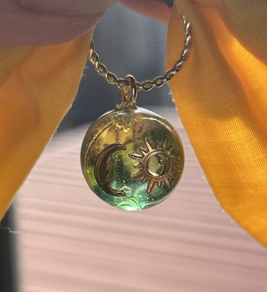 ☆アウトレット レジン付きリボンバックチャーム☆