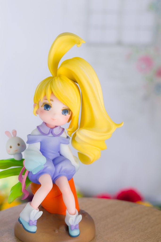 ラビットちゃんとうさぎキノコ　未塗装未組み立てガレージキット