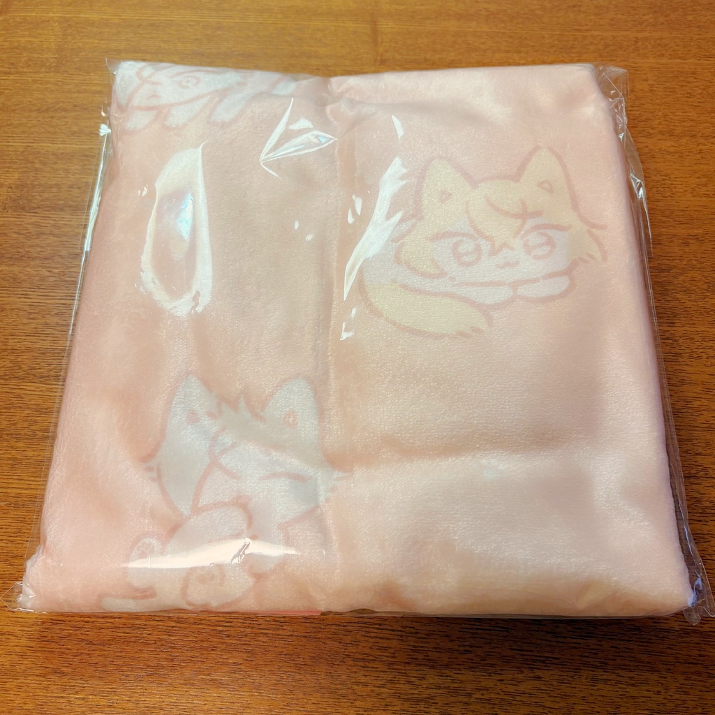 ねこの髭膝ブランケット