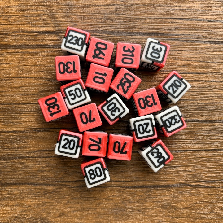 ポケカ 2段マグネットケース ピンクゴールド ダメカンダイス、各種マーカー、チェッカー