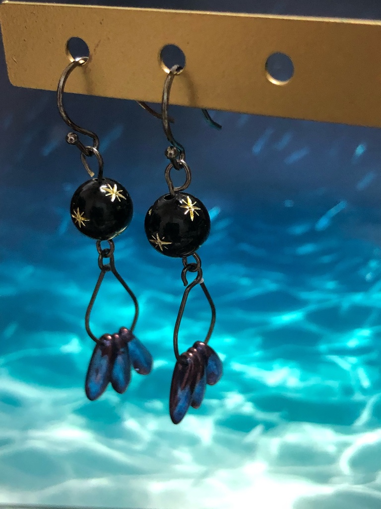 【ハンドメイド】真ワカモチーフピアスA