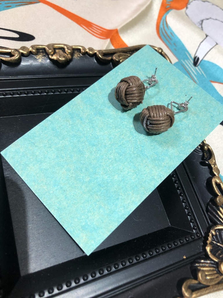 【ハンドメイド】佐野真一郎モチーフピアスC