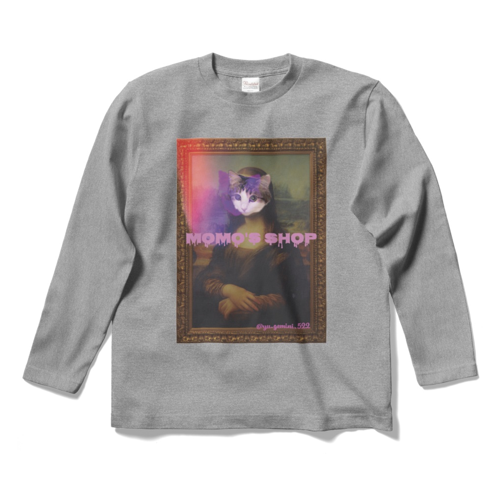 MOMOのロングスリーブTシャツ