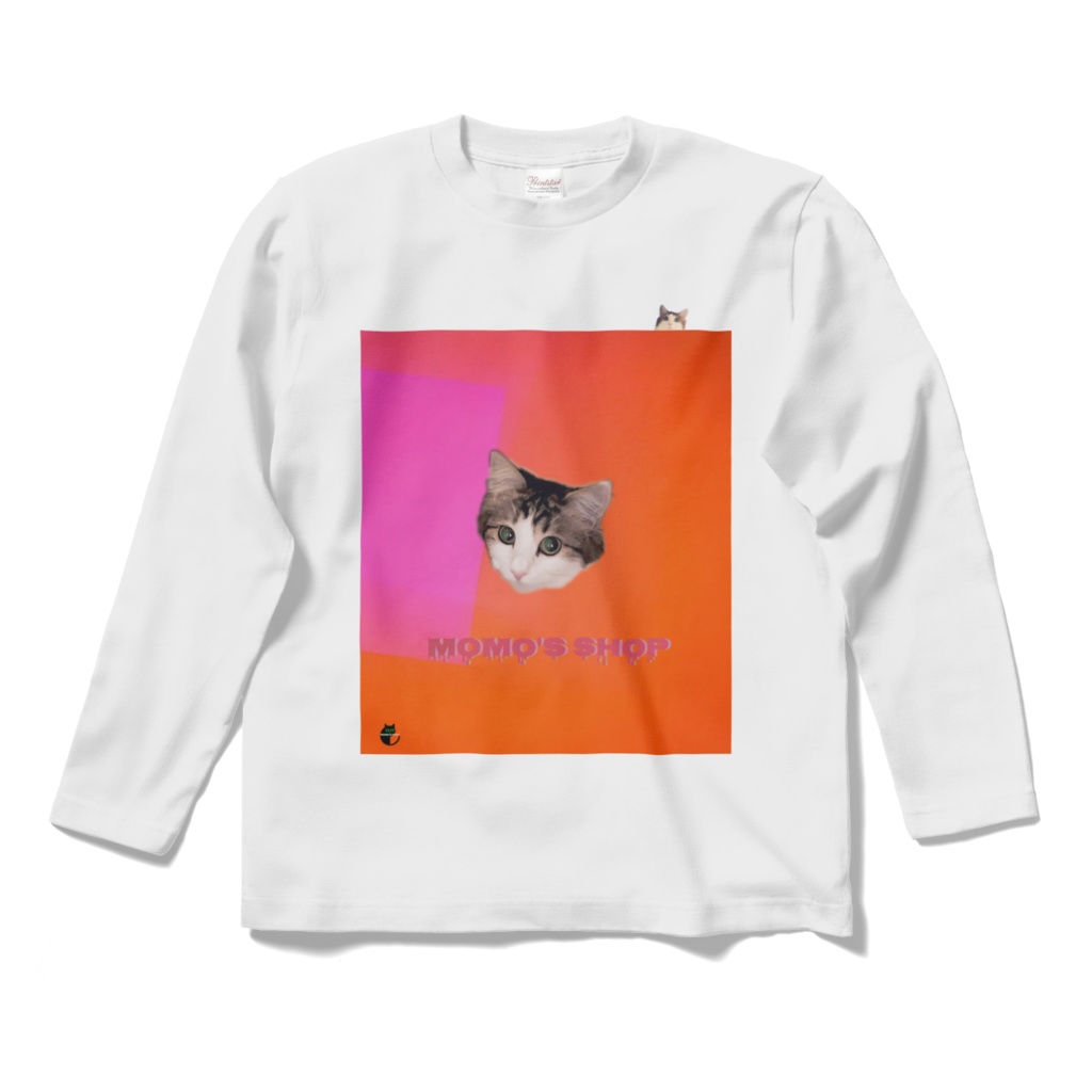 MOMOのロングスリーブTシャツ
