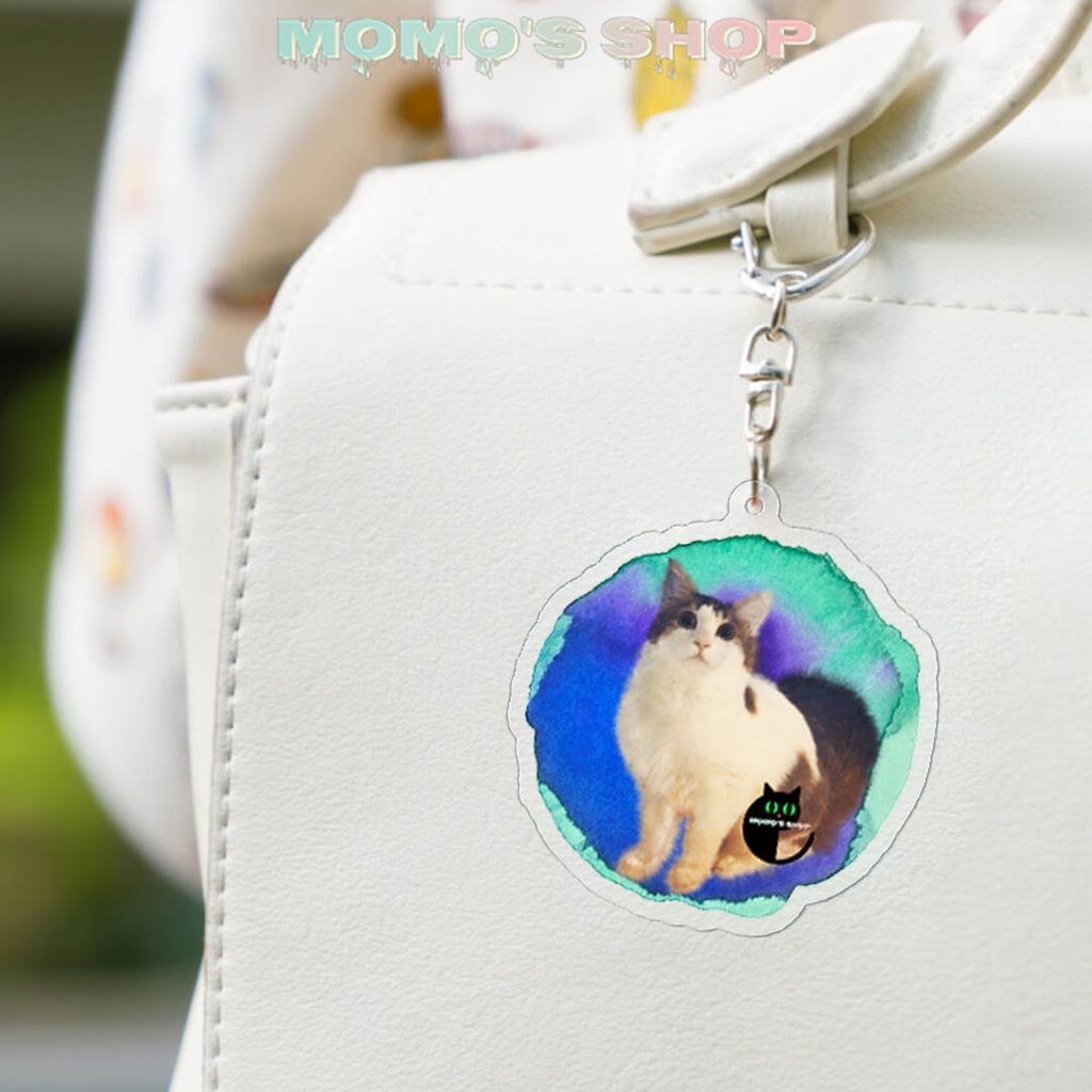 momoのアクリルキーホルダー #01