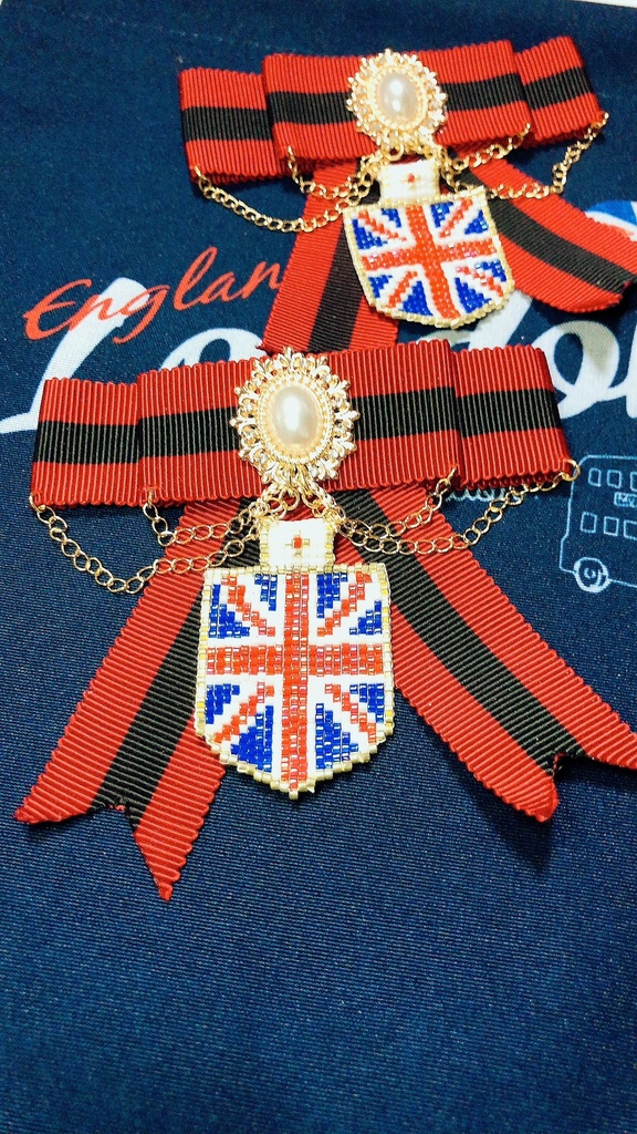 ウィリアムモデルリボンブローチ