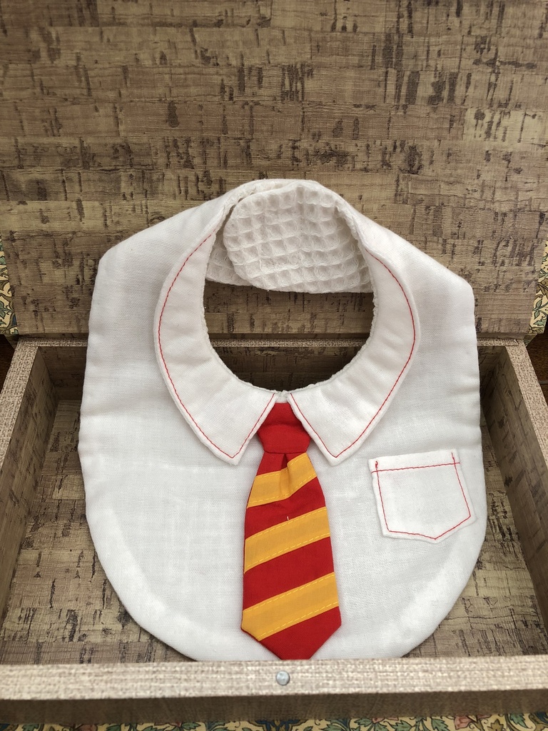 《受注生産》学生シャツ風スタイ ネクタイ付き H.P.