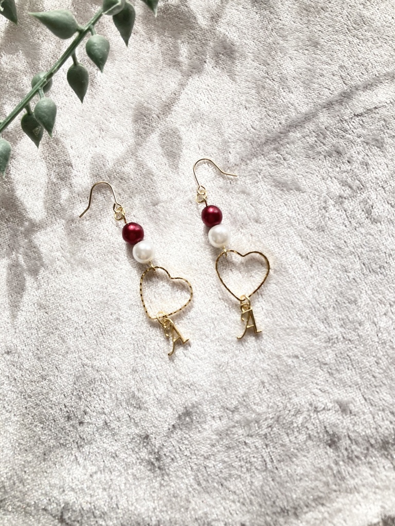 「ハートのエース」 ツイステ エース イメージピアス/イヤリングパーツ変更オプション有