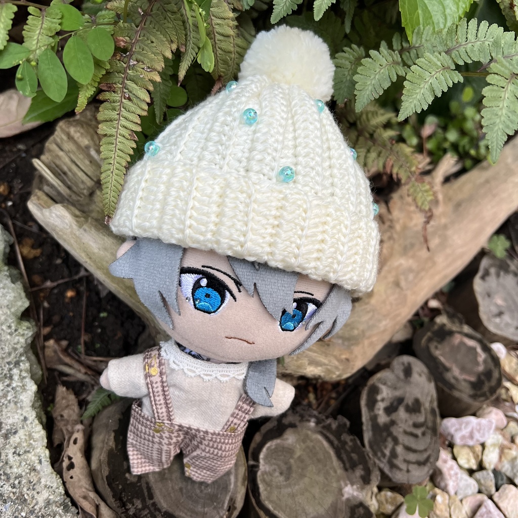 クリアビーズ付きニット帽