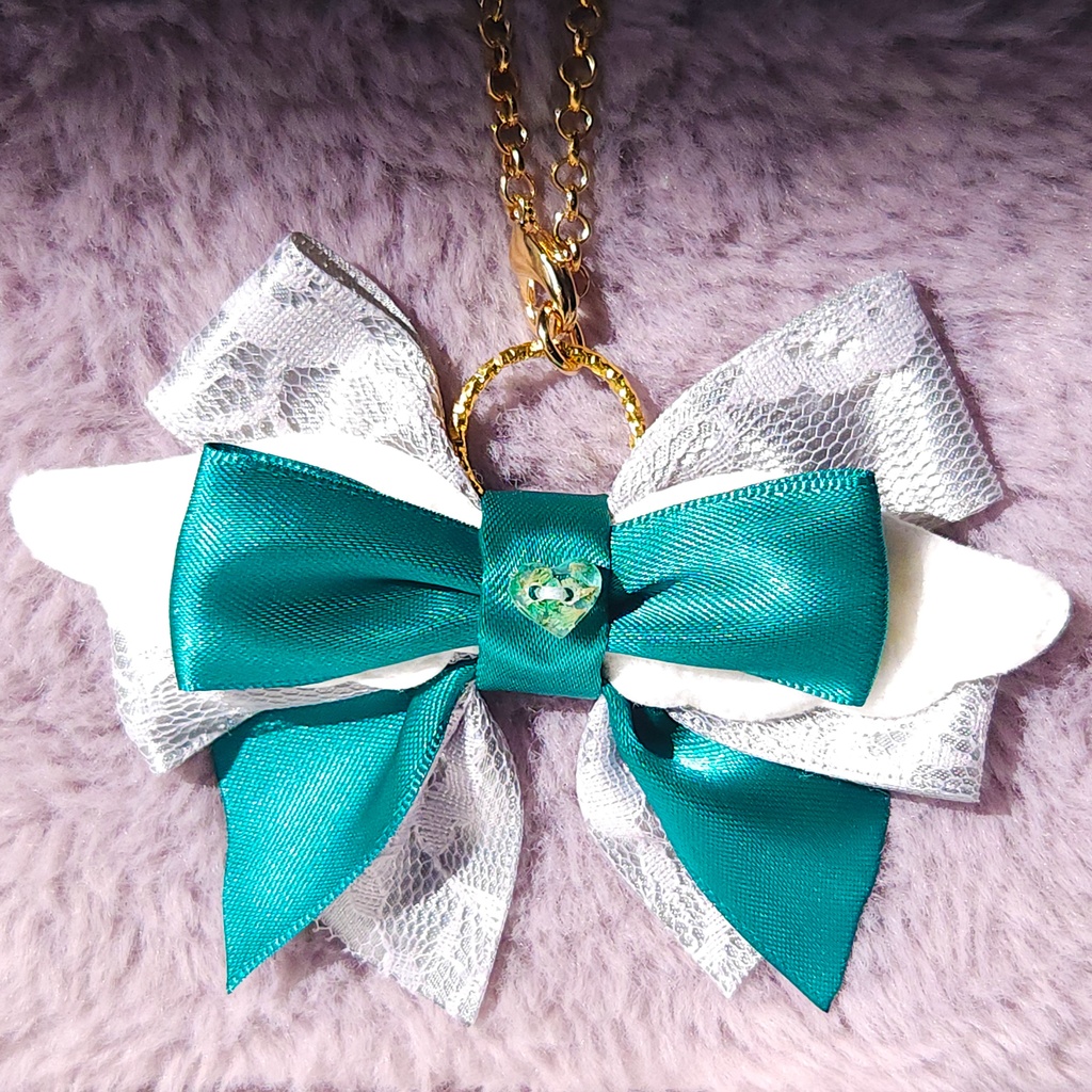 トワツガイ モチーフリボンチャーム