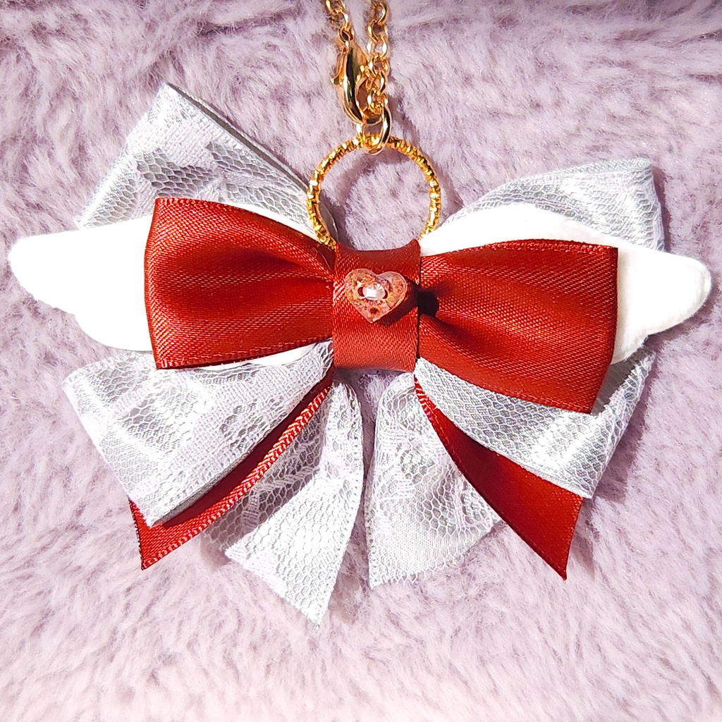 トワツガイ モチーフリボンチャーム