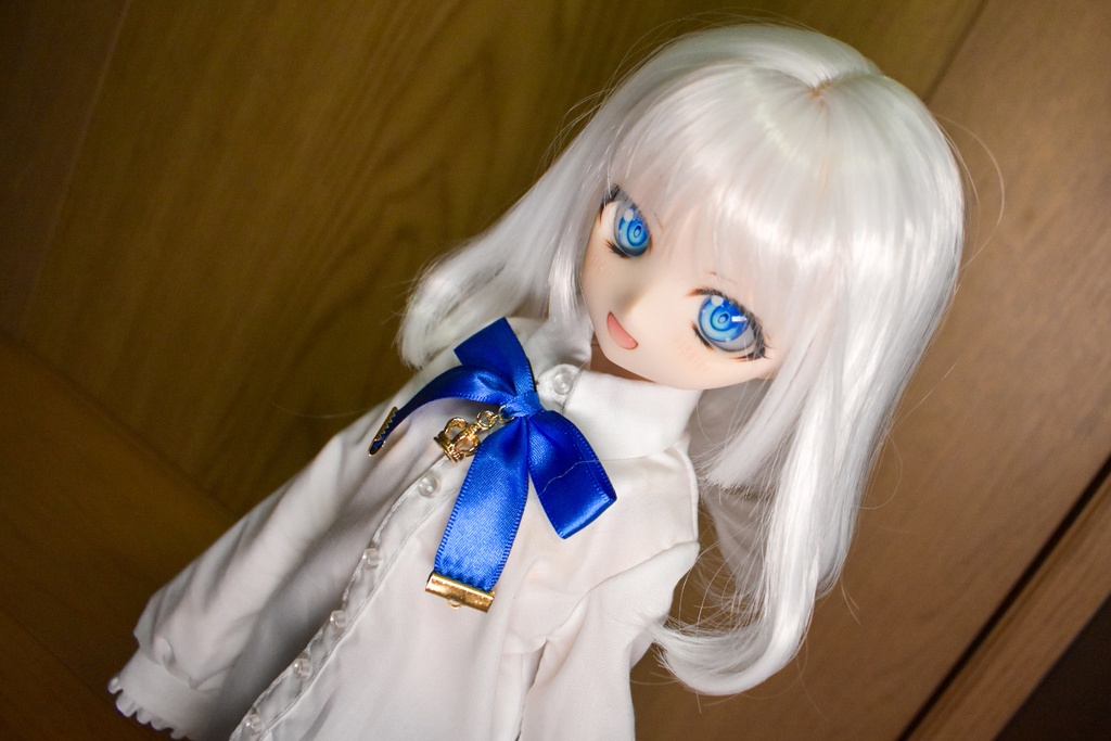 王冠チャーム付きリボン