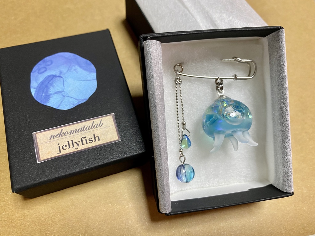 jelly fishブローチ みずいろ