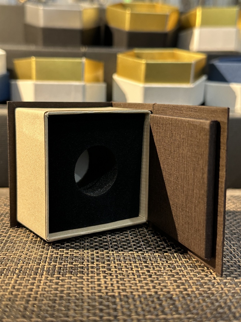 箔押し箱 今回ガラスドームを注文されてない方用。11/21 21時より受付