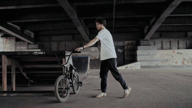 Paper Folds Transitions|紙折り トランジション(After Effects・Premiere Pro)