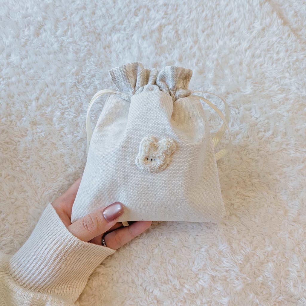🐰☁️ うさぎさん 刺繍ポーチ ☕️´-