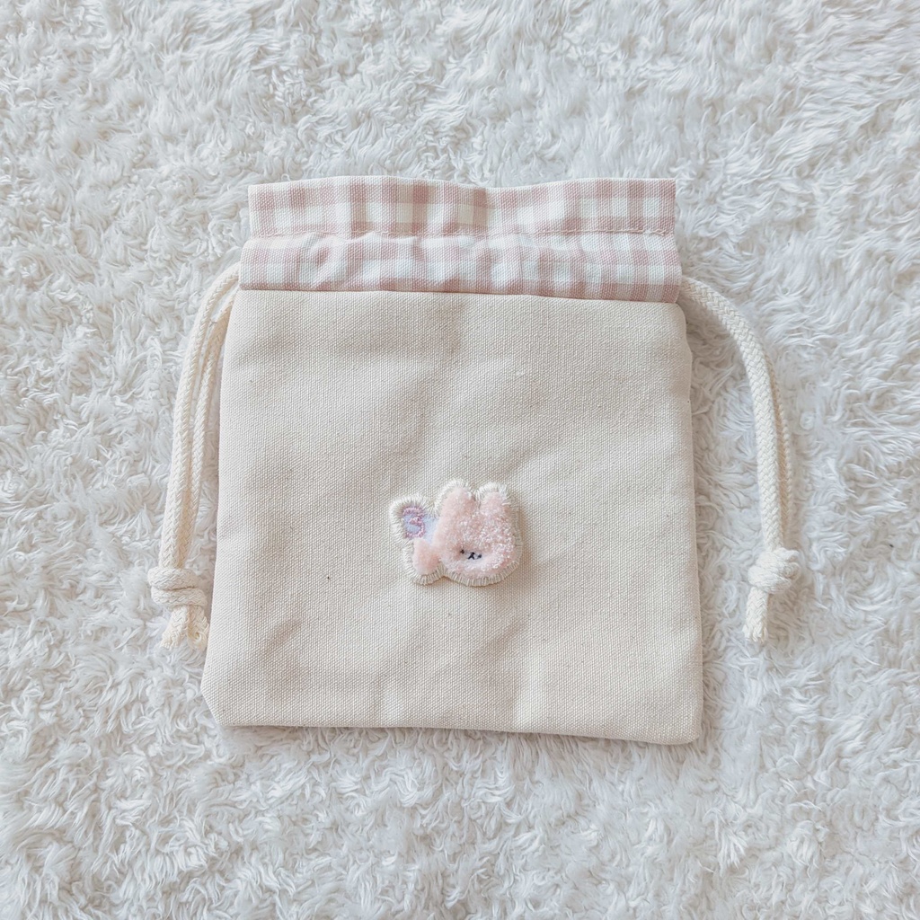 🪡 念文字を凝でみてみよう刺繍 ポーチ ☁️