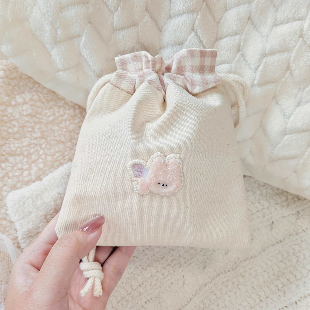 🪡 念文字を凝でみてみよう刺繍 ポーチ ☁️