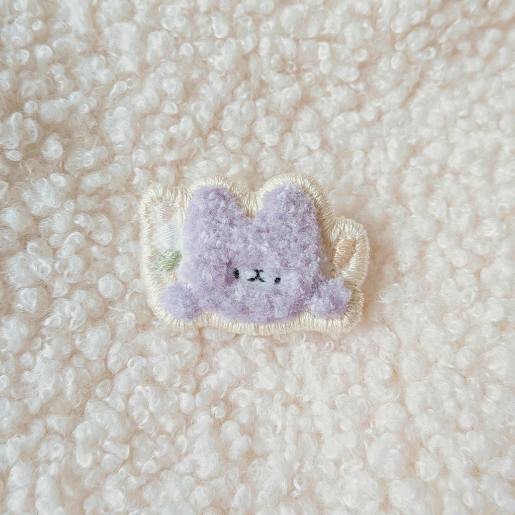 ⚪️ 尾浜勘右衛門 概念 刺繍 ピンバッジ 🤍