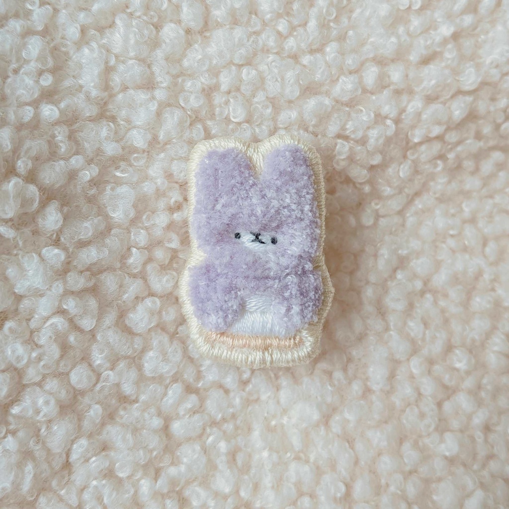 🤍 久々知平助 概念 刺繍 ピンバッジ ◻️