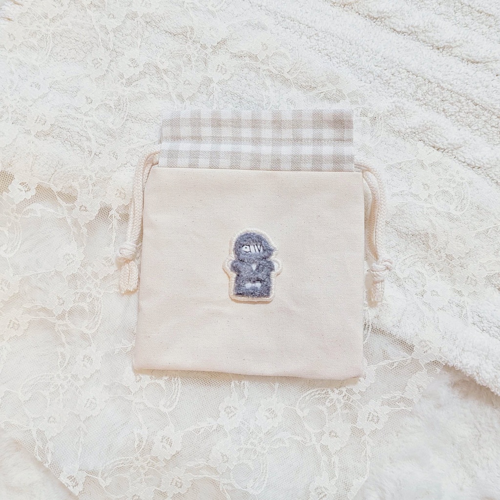 雑渡ギニョール 刺繍 ポーチ