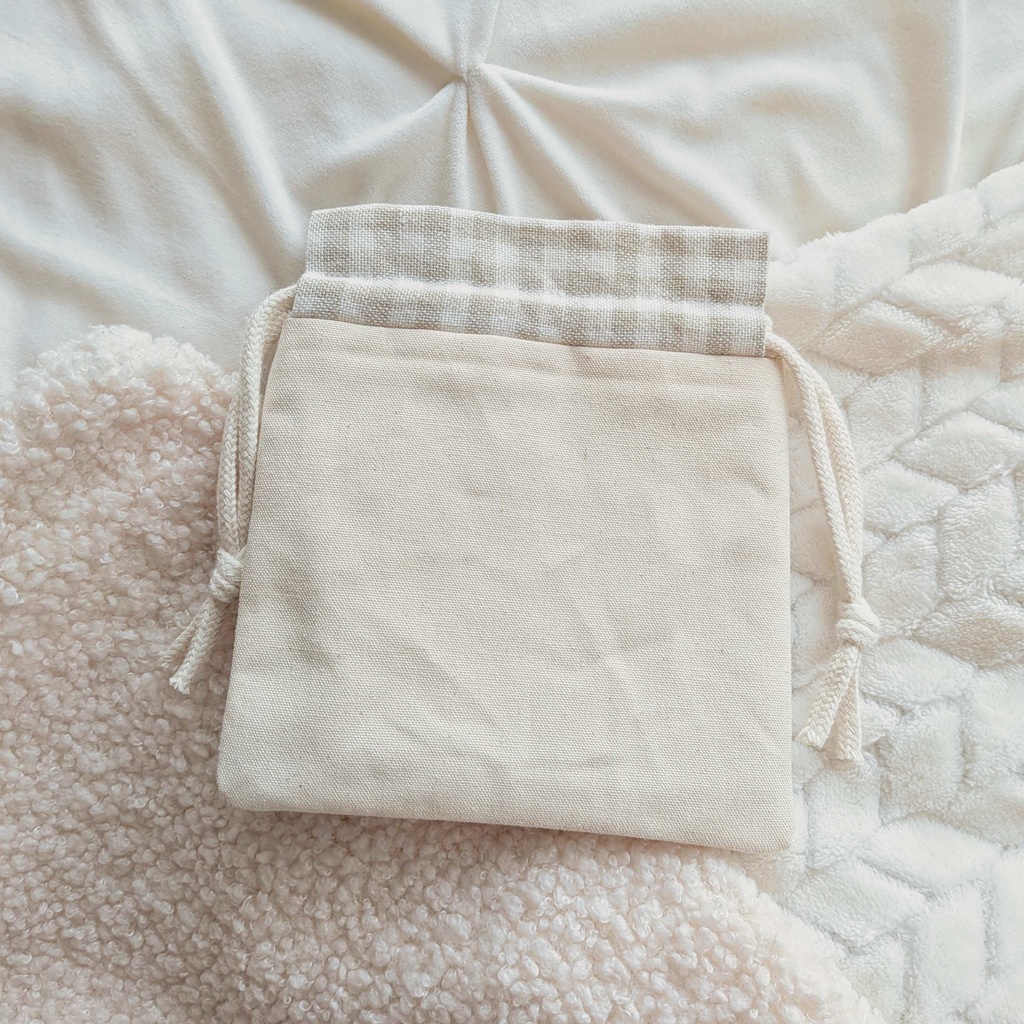 雑渡ギニョール 刺繍 ポーチ