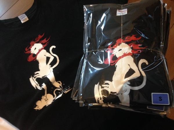 ネコミヤさんT シルエット【短納期版】