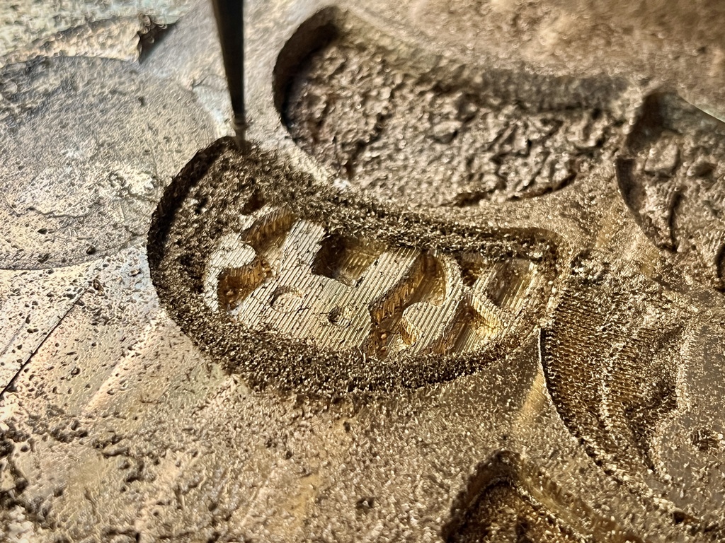 結月ゆかり麗-髪飾り風ピンバッジ