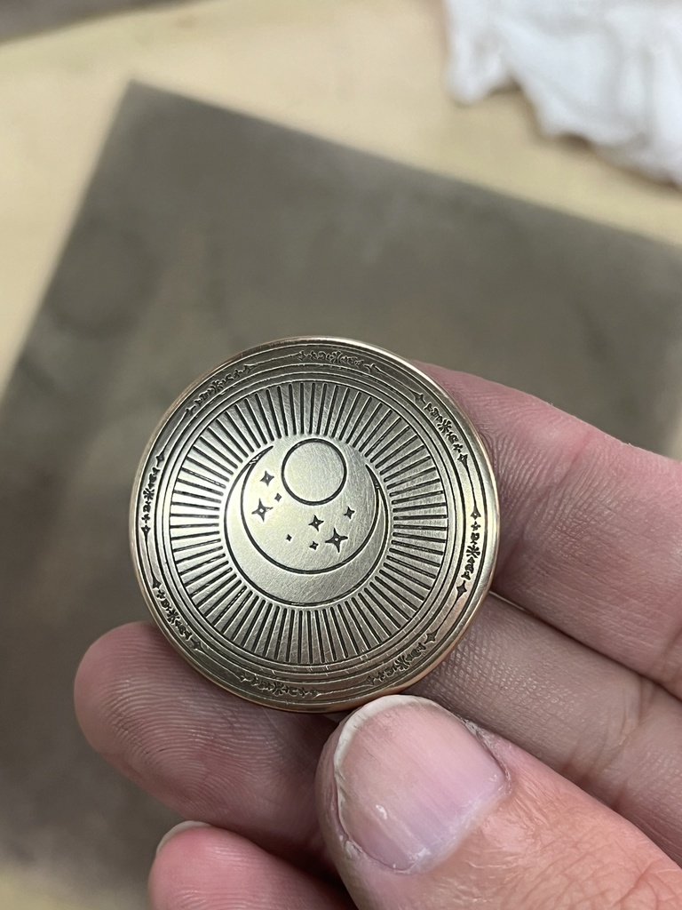 ウイの首飾り風アクセサリー