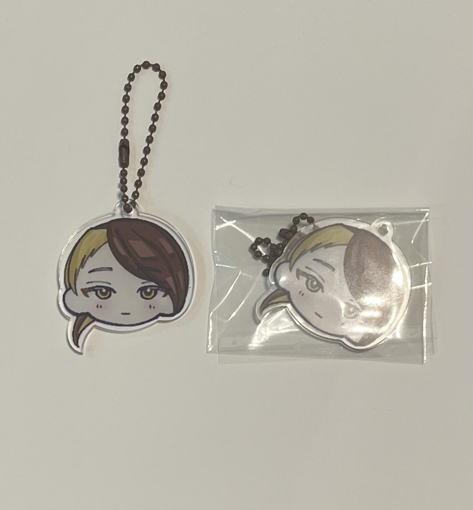 ルチルのアクリルキーホルダー