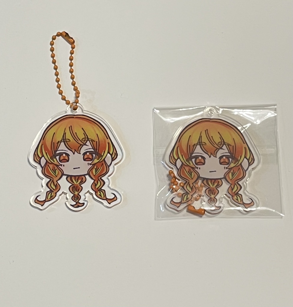 スフェンのアクリルキーホルダー