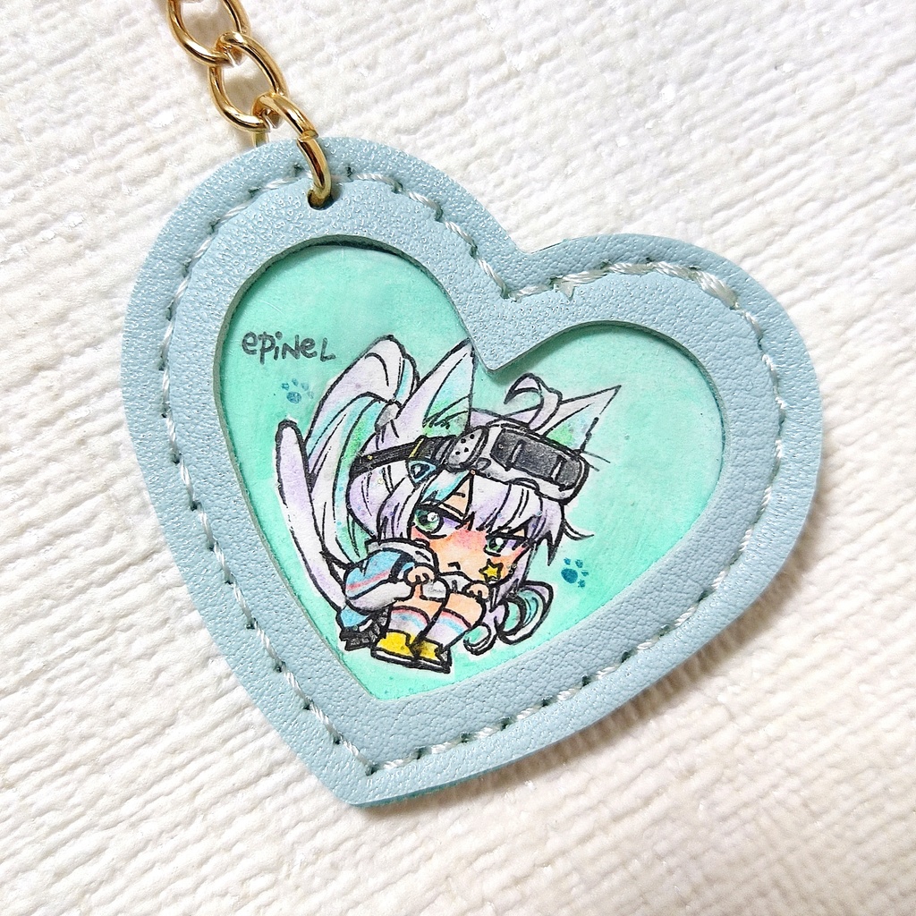 【勝利の女神:NIKKE】エピネル 原画キーホルダー